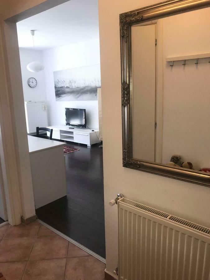 Cool & Pool Apartman Apartment Balatonfured Bagian luar foto