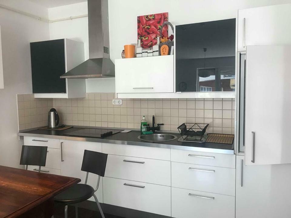 Cool & Pool Apartman Apartment Balatonfured Bagian luar foto